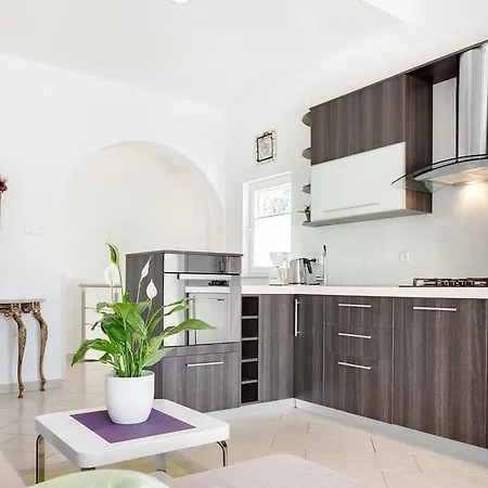 Apartment Atrium *